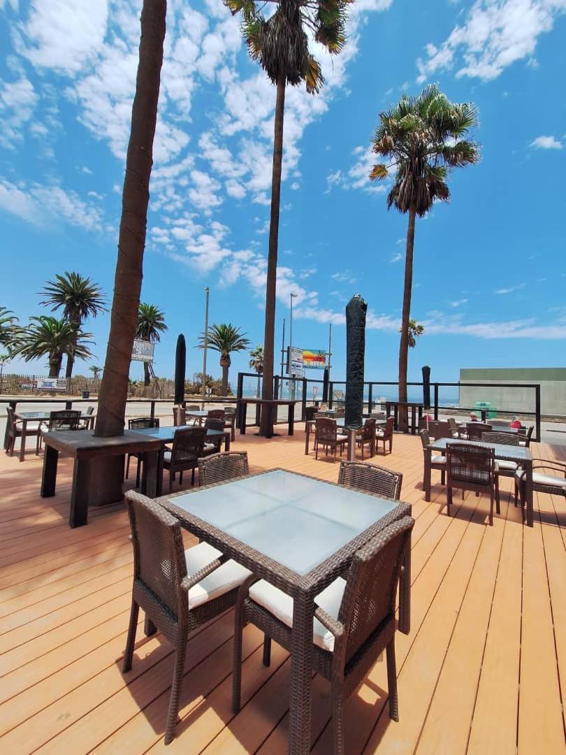 Camere Da Letto- Hotel-On-The Beach Self Catering Свакопмунд Экстерьер фото